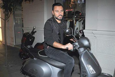 Yolda görsem selam vermem!