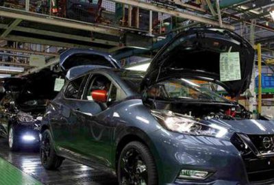 Japon devi üretimi askıya aldı