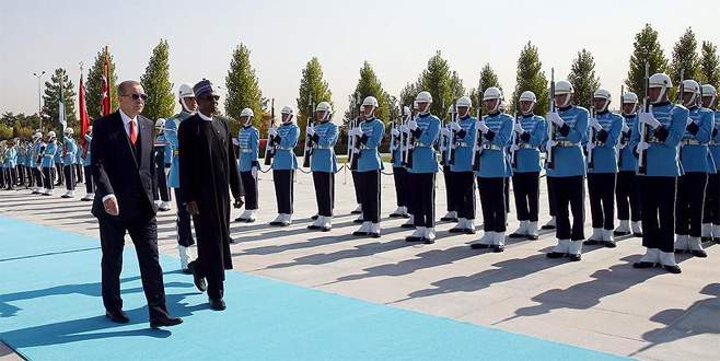Cumhurbaşkanı Erdoğan, Buhari’yi resmi törenle karşıladı