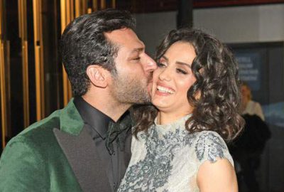 ‘İlk Öpücük’ eşe