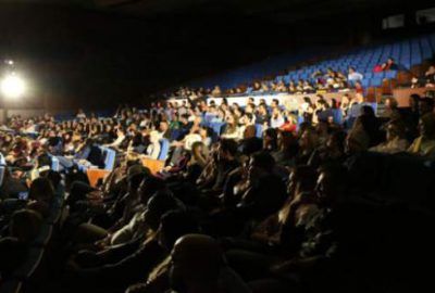 Usta komedyene büyük şok! Koltuklar bomboş kaldı