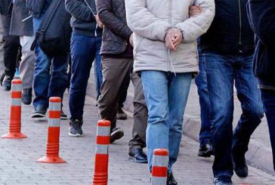 10 muvazzaf asker FETÖ’den tutuklandı