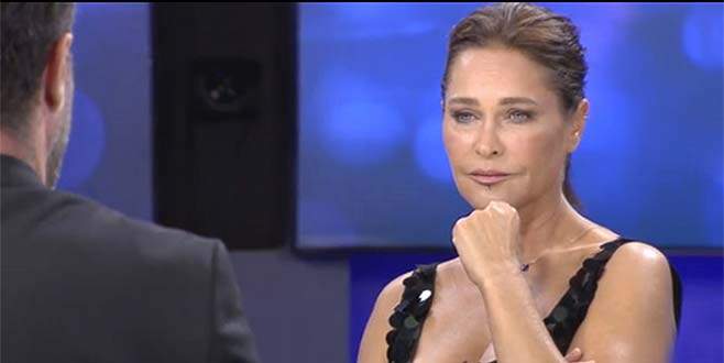 Hülya Avşar: Erkekler eşlerini çaktırmadan aldatsın