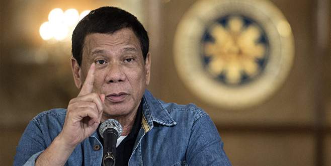 Duterte’den şok tehdit