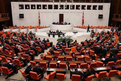 ‘İşçi ve işveren arasındaki arabuluculuk’ tasarısı yasalaştı