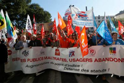 Memurlar 10 yıl sonra greve gitti