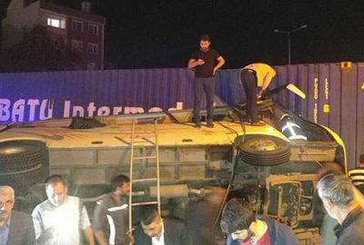 Kocaeli’de trafik kazası: 31 yaralı