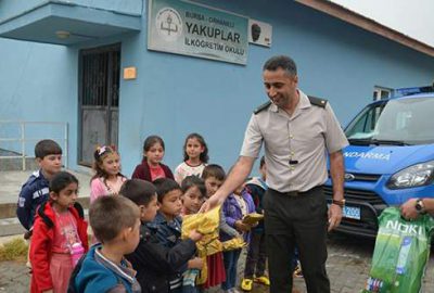 Jandarma çocukları unutmadı