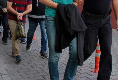 4 ilde 11 muvazzaf astsubay gözaltına alındı