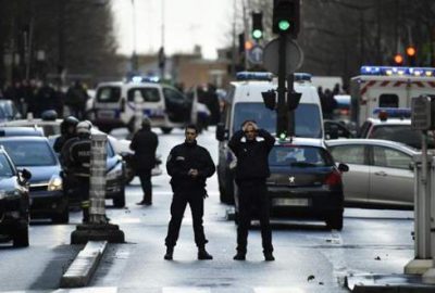 Paris’te Ürdün Ataşeliği önünde motosiklet patlatıldı