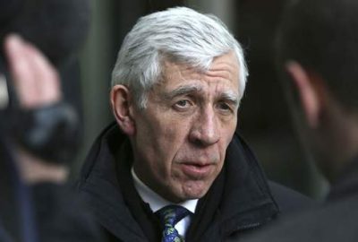 Jack Straw: Kıbrıs bölünmeli, Türk tarafı tanınmalı