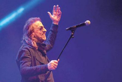 Efsane yeniden sahnede