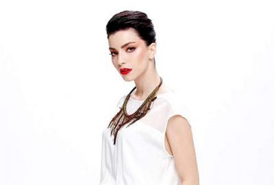 Teklifleri değerlendiriyor