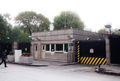 ABD göçmen olmayan vize hizmetlerini sınırlı ölçüde açtı