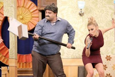 5. yılını güldürerek kutladı