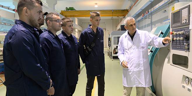 BUTGEM’den Bosnalı gençlere eğitim