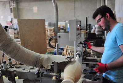 İnegöllü mobilyacı Hindistan’a açılıyor