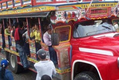 ‘Chiva’ uçuruma yuvarlandı: 14 ölü