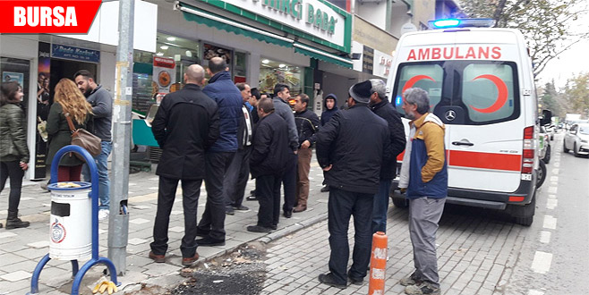 Apartmanın çatısından düşen işçi öldü