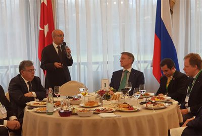 Rus yatırımcılara 100 milyar $ çağrısı