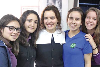 Nil’den kız öğrencilere nasihat