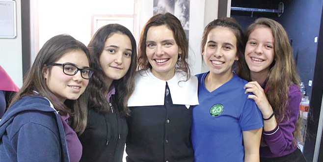 Nil’den kız öğrencilere nasihat