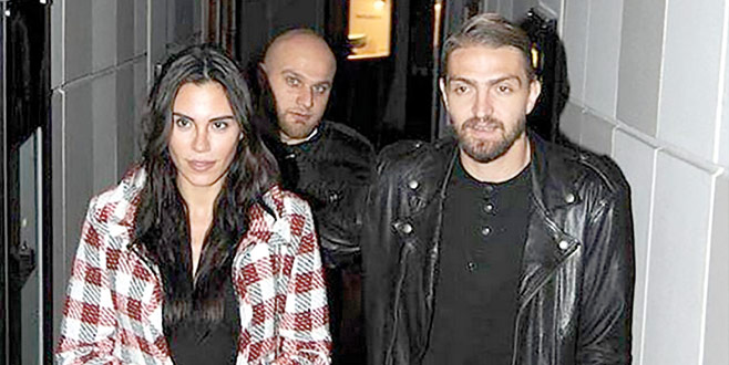 ‘Eşime hayranım’