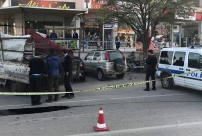 Kamyonet kasasında mühimmat bulundu