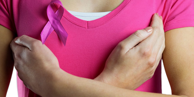 Meme kanserinde erken tanı önemli Meme kanserinde erken tanı önemli