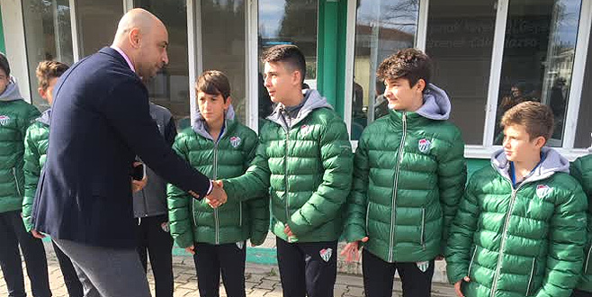 Tolunay Kafkas’tan Bursaspor altyapısına ziyaret