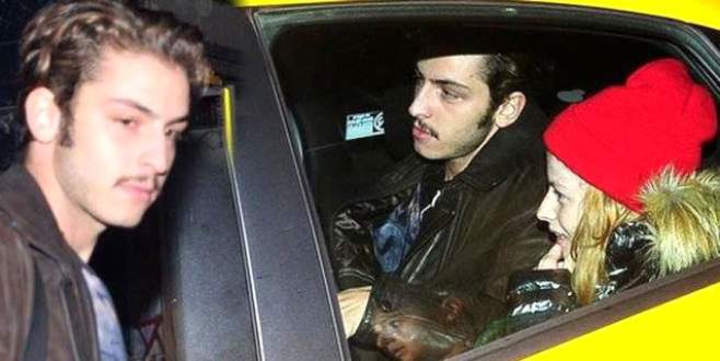 Vatanım Sensin’in yakışıklısı yeni aşkıyla yakalandı