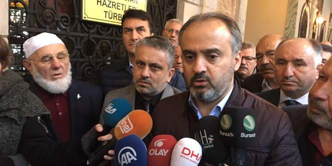 Yeni Başkan Emirsultan’dan göreve başladı