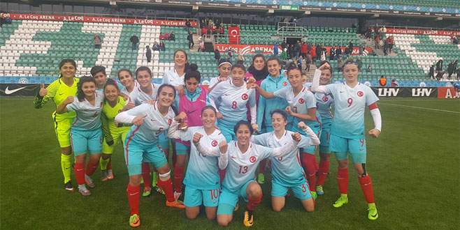 U17 Kız Milliler Elit Tur’a yükseldi
