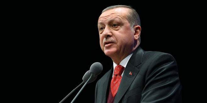Erdoğan: ‘Birileri bu zatı fena halde tongaya düşürmüş’