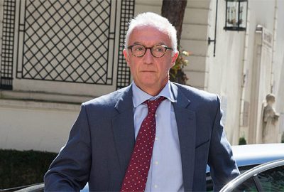 AB’den FETÖ’ye destek