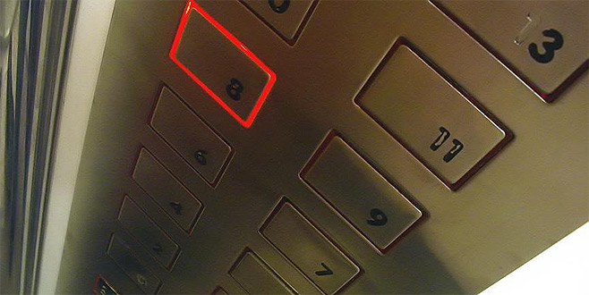 Uygunsuz asansörlere ceza yağdı