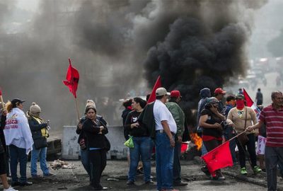 Muhalefet sokağa çıktı
