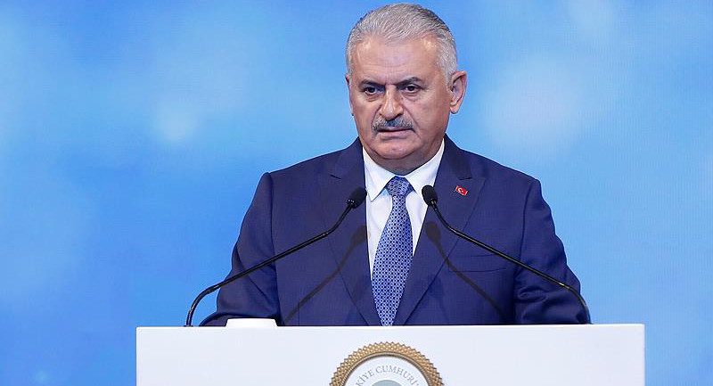 Başbakan Yıldırım, 2018'de 5 bin engelli vatandaşı işe başlatacaklarını açıkladı.