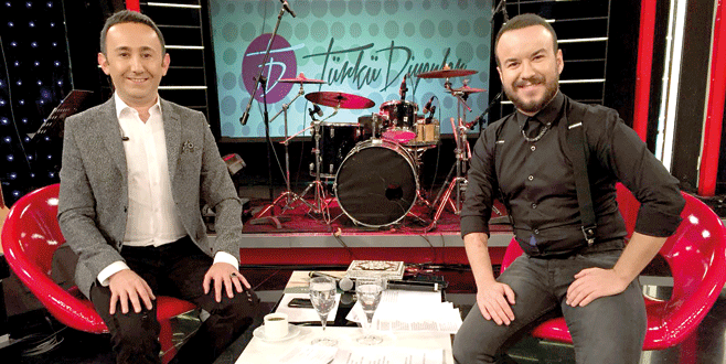 Türkülerle renkli gece