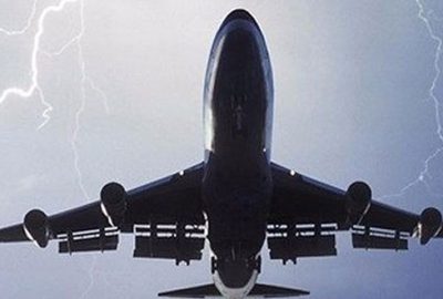 THY uçağına yıldırım isabet etti
