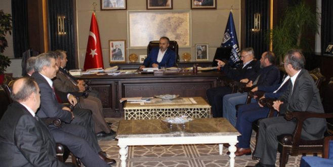 İstanbul Caddesi’ni masaya yatırdılar