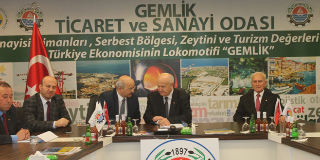 İstihdam fuarı işveren ile iş arayanları buluşturdu İstihdam fuarı işveren ile iş arayanları buluşturdu