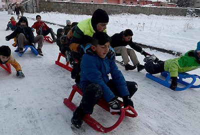 İki ilde eğitime kar engeli