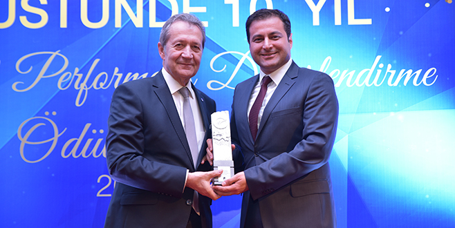 Autoport’a Sektörel Performans Değerlendirme Ödülü