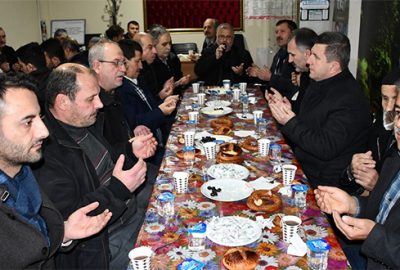 Bereket Sofrası Çinili Cami’de kuruldu 