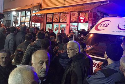 50 kişilik grup kahvehane bastı