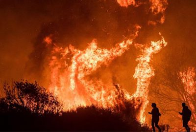 Tarihinin en büyük beşinci orman yangını! Kontrol altına alınamıyor