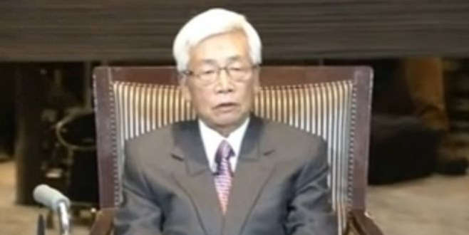 Dev şirketin patronundan eğlenceli hayata veda partisi