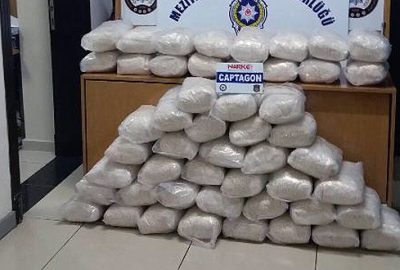 Durdurulan kamyonette 1 milyon 554 bin uyuşturucu hap