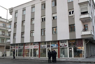 Cinnet getiren baba eşi ve 3 çocuğunu öldürdü!